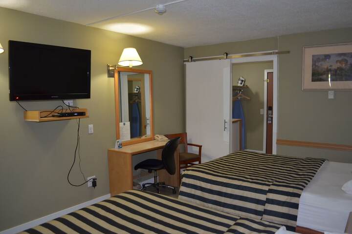 Room 45 of 63