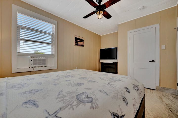 Stones Throw Beachfront Luxury Suites