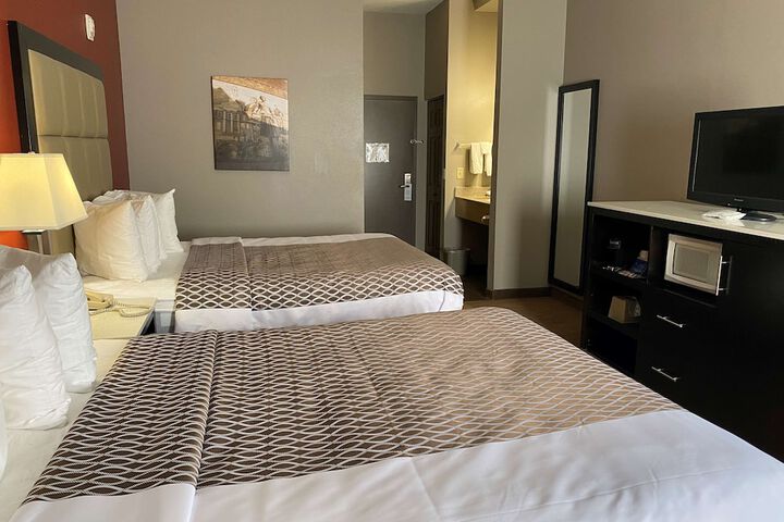 Room 17 of 29