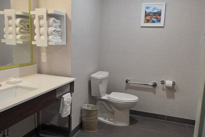 Hampton Inn & Suites Craig