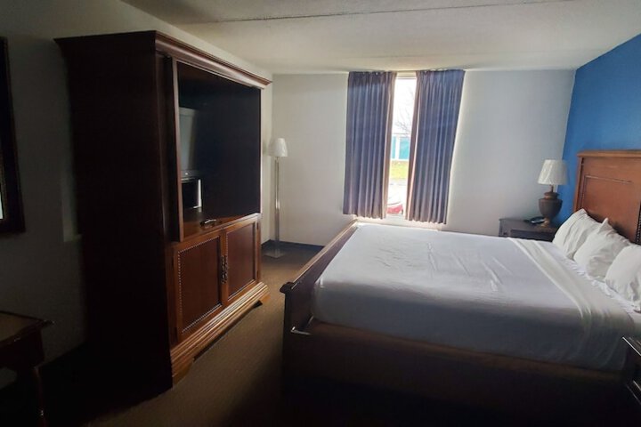 Room 20 of 32
