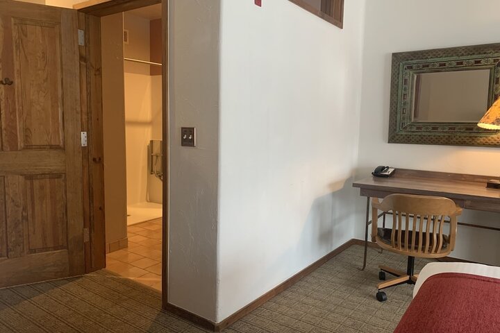 Room 23 of 52