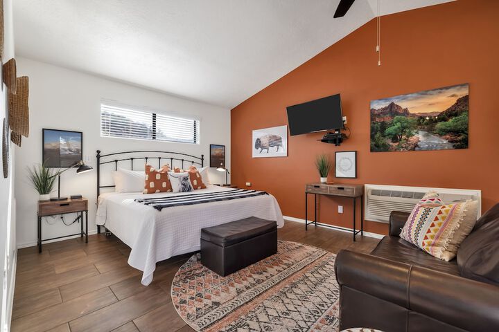 Room 25 of 60