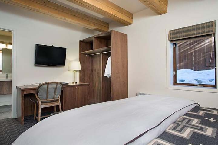 Room 26 of 31