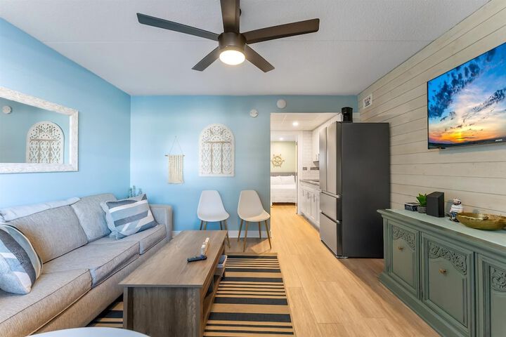 The Harbor Light Family Resort
