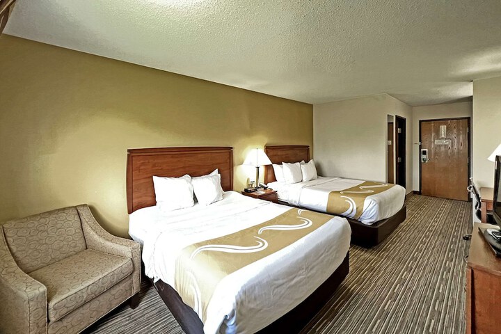 Quality Inn Mitchell I-90