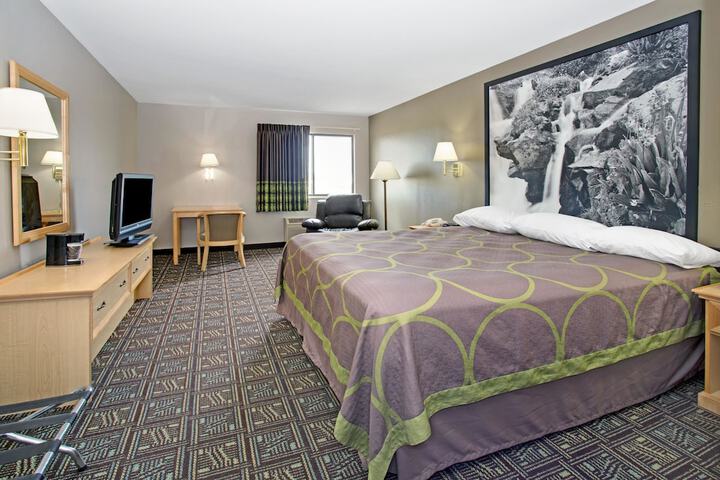 Room 7 of 31
