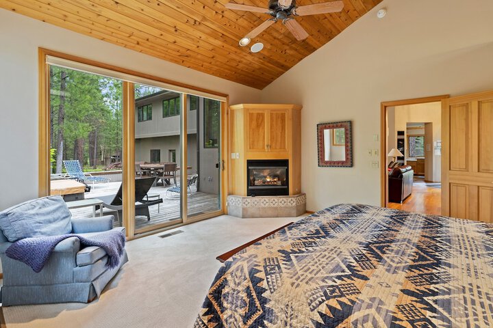 Glaze Meadow 376 3 Bedroom Home by RedAwning