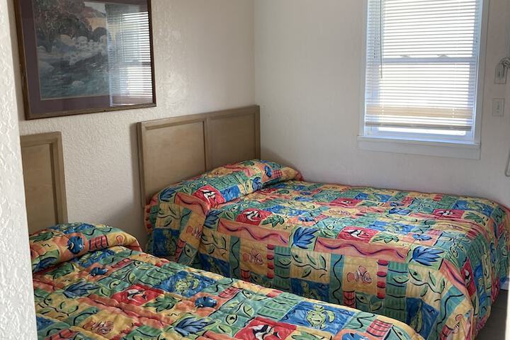 Room 18 of 53