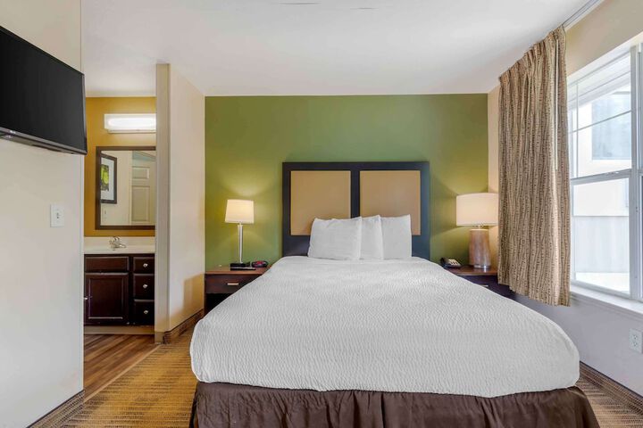 Room 20 of 40