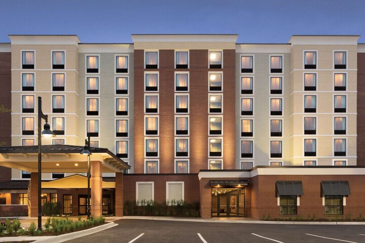 DoubleTree by Hilton Charleston Mount Pleasant