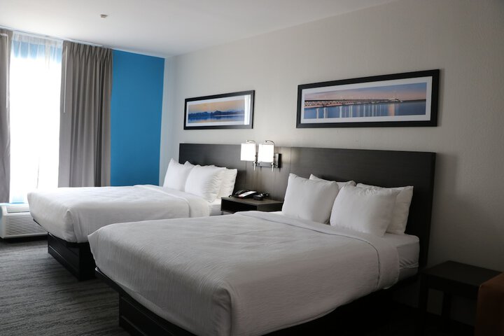 Room 11 of 22