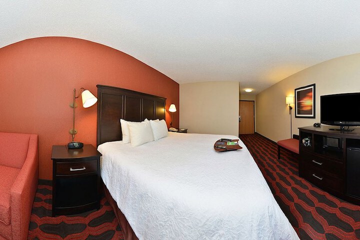 Room 22 of 42