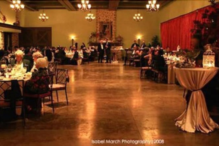 Ballroom/Hall 82 of 100