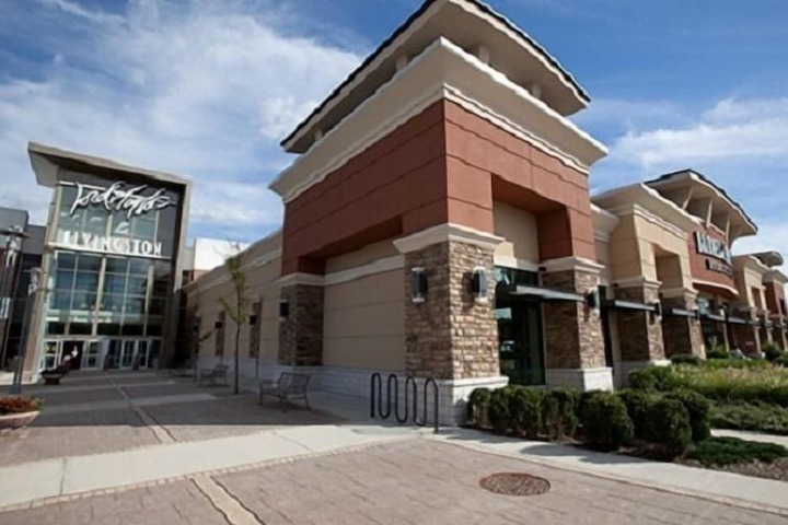 Holiday Inn & Suites Parsippany Fairfield by IHG