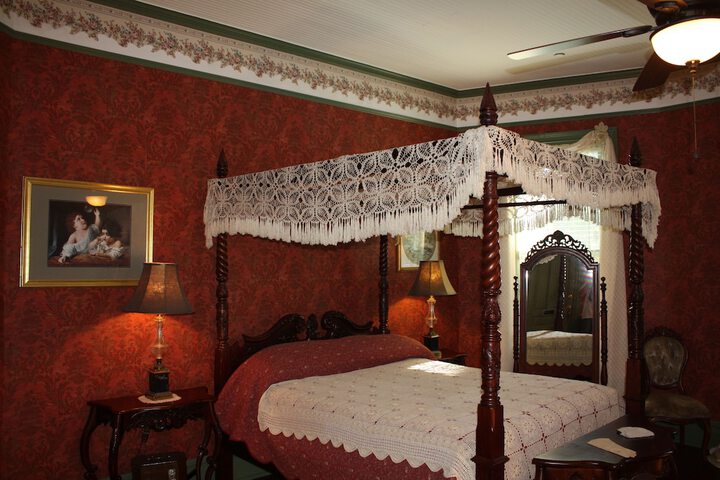 Room 20 of 52