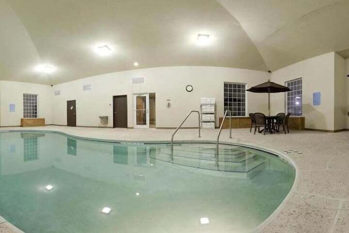 Pool 5 of 35