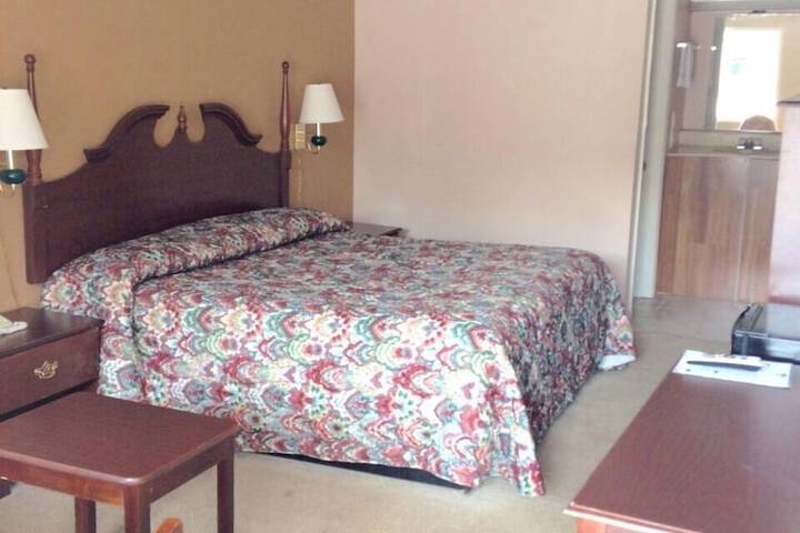 Room 13 of 13