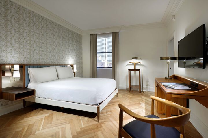 Room 20 of 58