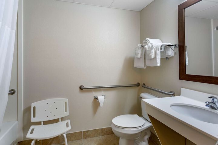 Room 21 of 57