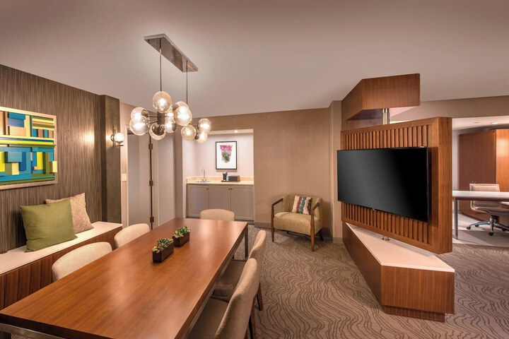 Room 16 of 57