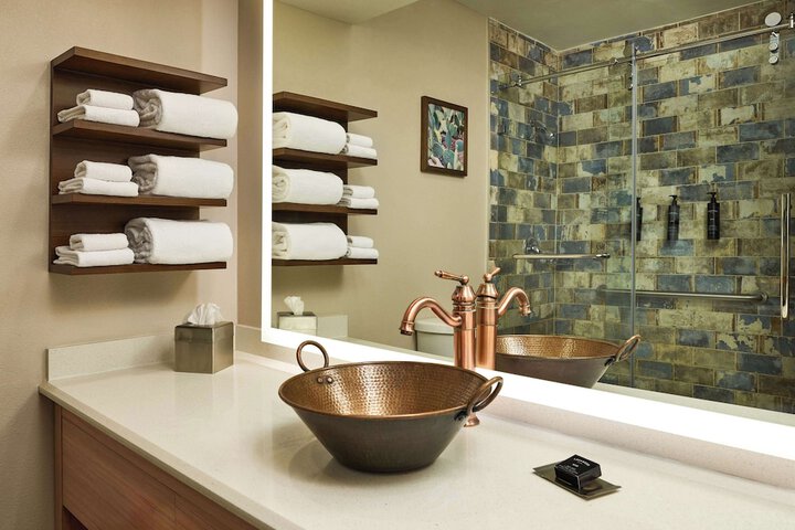 Hotel Don Fernando de Taos Tapestry Collection by Hilton