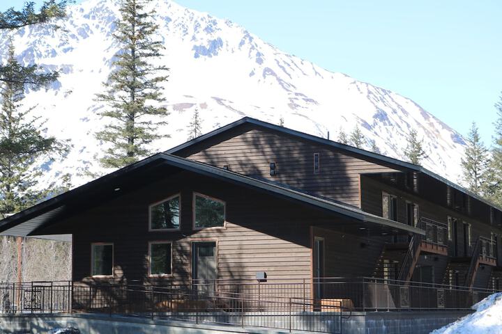 Hotel 4 of 25