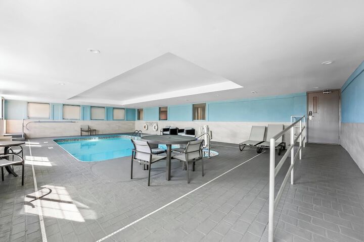 Holiday Inn Express Hotel & Suites Wabash by IHG