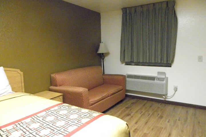 Room 59 of 75