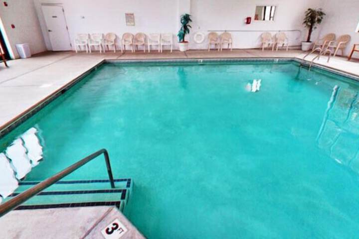 Pool 6 of 20