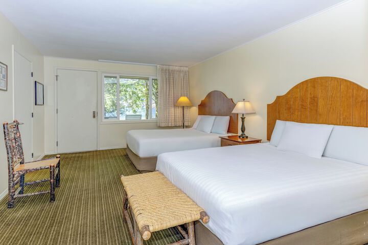 Lake Crescent Lodge