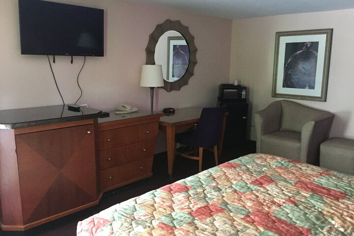 Room 32 of 34