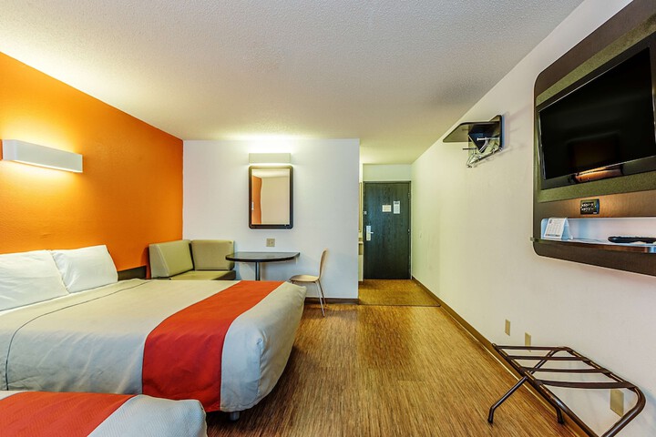 Room 20 of 42