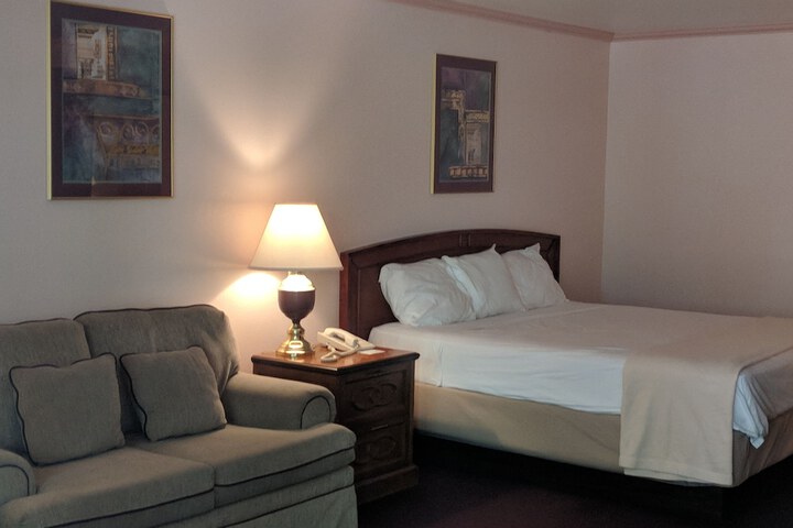 Room 19 of 27