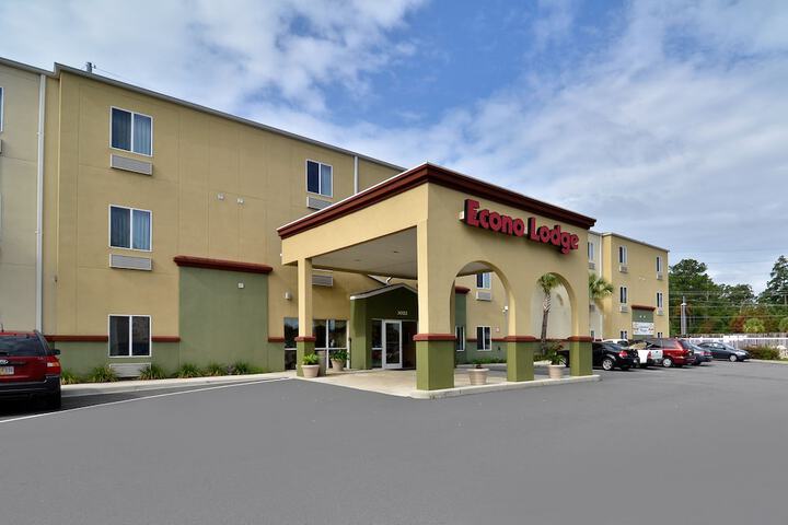 Hotel 2 of 47
