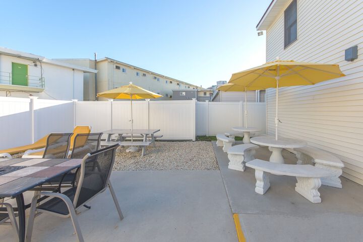 Buttercup Suites