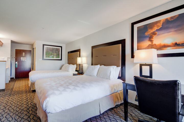 Holiday Inn West Yellowstone by IHG.