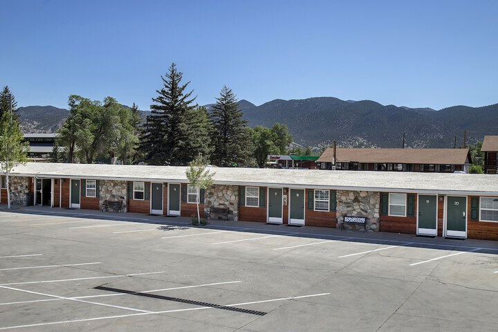 Hotel 5 of 125