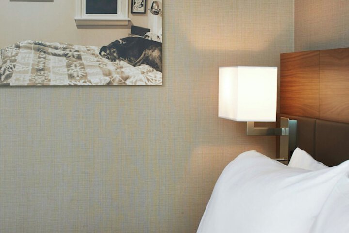 AC Hotel by Marriott Seattle Bellevue / Downtown