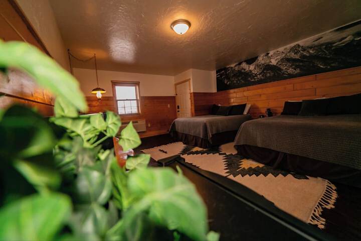 Room 125 of 153
