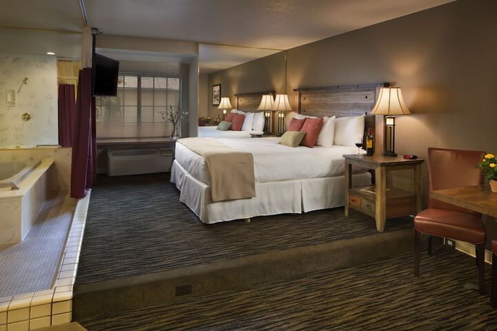 Room 26 of 60