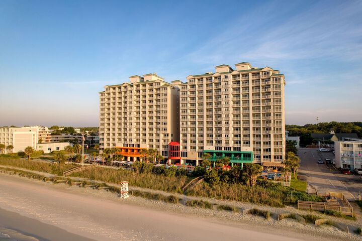 Hampton Inn & Suites Myrtle Beach / Oceanfront