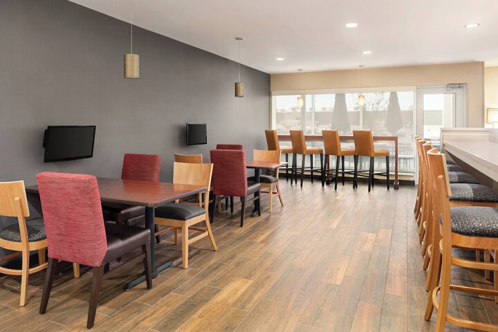 TownePlace Suites by Marriott Janesville