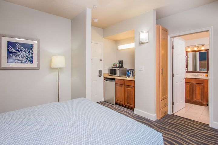 Room 52 of 97