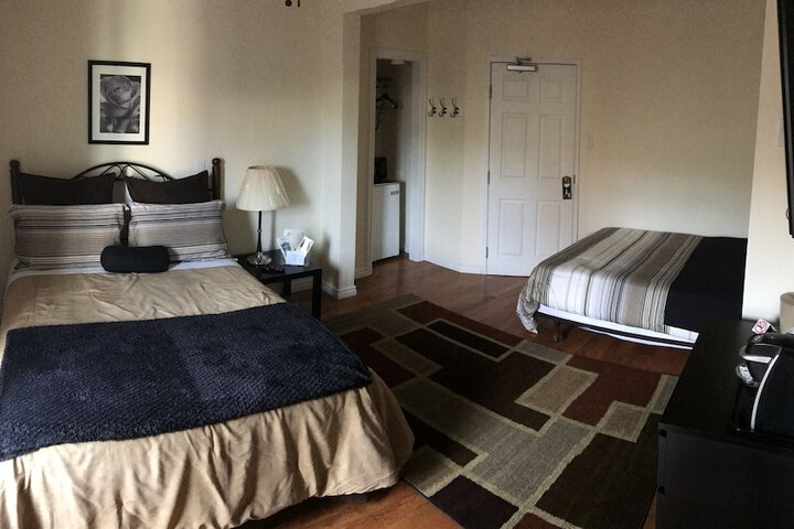 Room 16 of 45