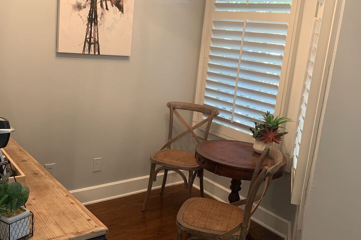 Room 52 of 361
