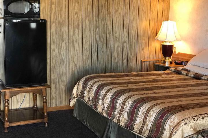 Paintbrush Motel