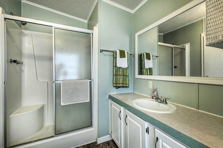 Anglers Getaway: Homosassa Home w / Boat Dock!