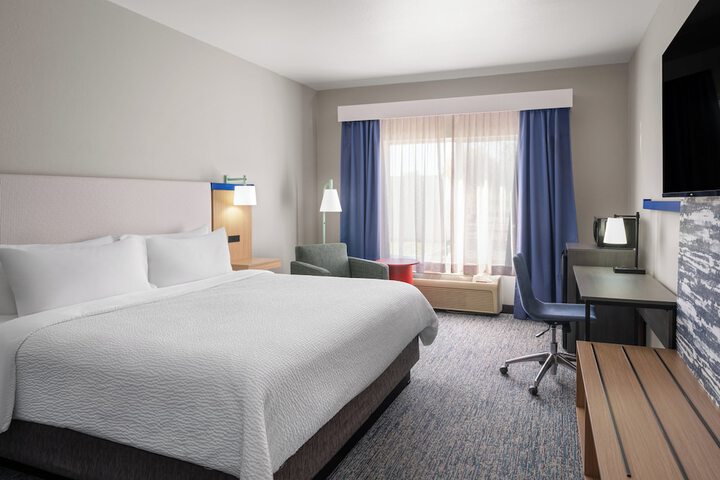 Garner Hotel Brookings by IHG