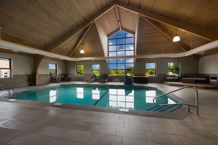Pool 4 of 31